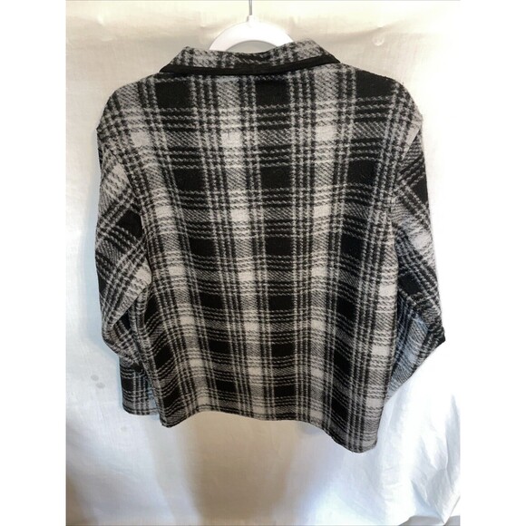 John Wayne Men’s Work Sweater Size Medium Gray Plaid Rugged Workwear Outdoors - Picture 8 of 12